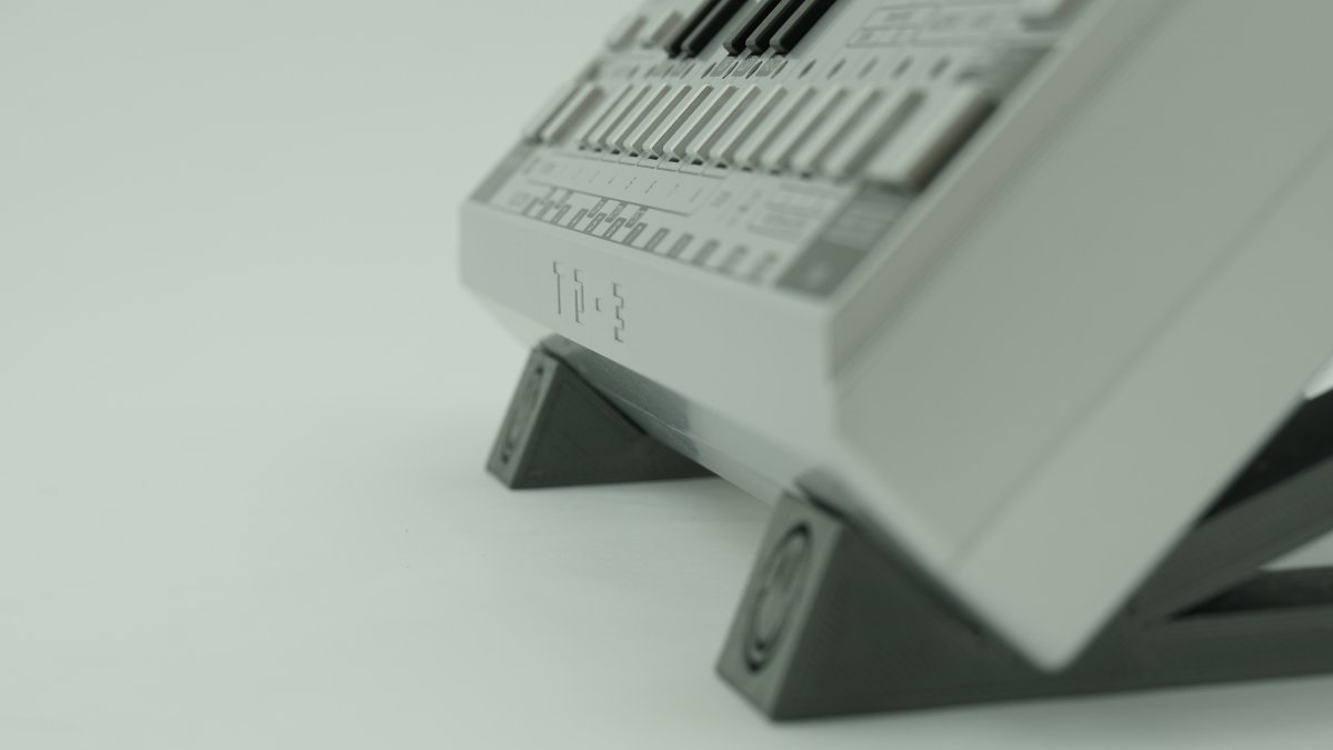 BEHRINGER TD3 45º - Image 13