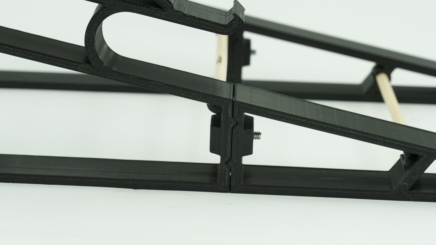 NOVATION DUAL CIRCUIT STAND - Image 15